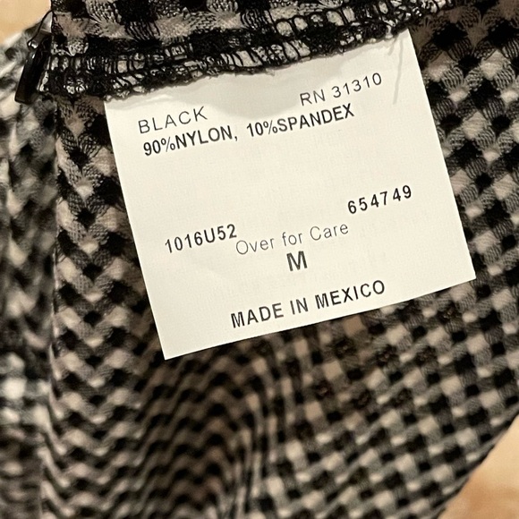 NWT BCX Black & White Stretch Ruched Sleeveless Polo Blouse Top Gingham Medium - Picture 7 of 8